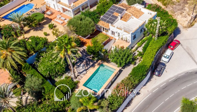 Resale - Villa - Benissa - Baladrar