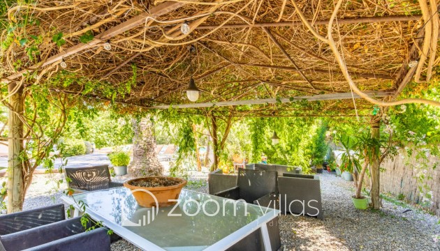 Resale - Villa - Benissa - Baladrar