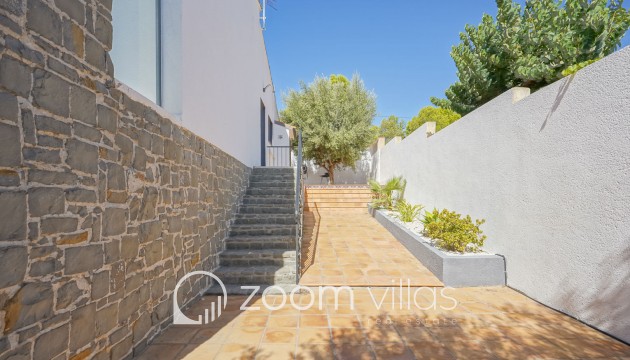 Resale - Villa - Calpe - Partida Enchinent