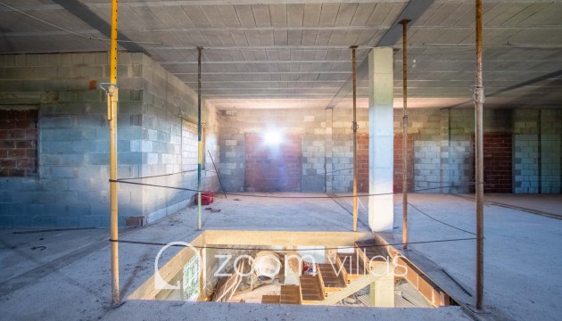 Resale - Villa - Denia