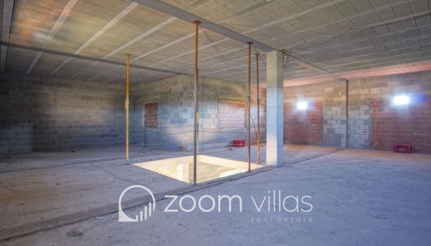 Resale - Villa - Denia