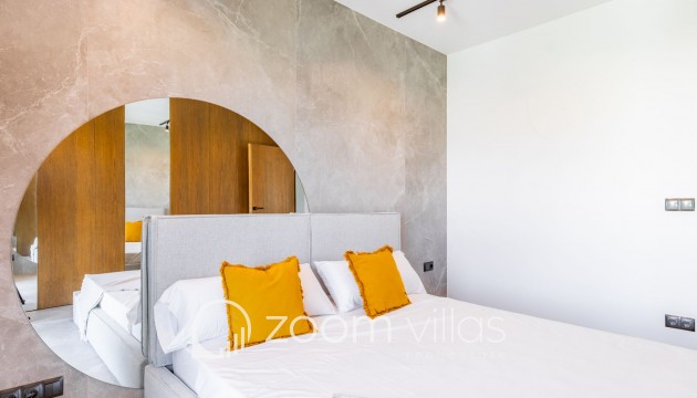 Resale - Villa - Benitachell  - Cumbre del sol