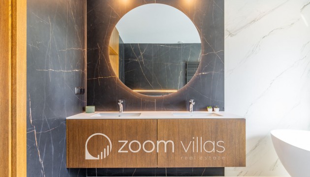 Resale - Villa - Benitachell  - Cumbre del sol