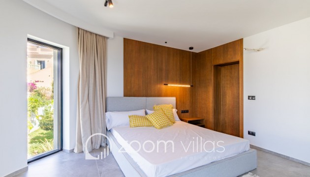 Resale - Villa - Benitachell  - Cumbre del sol