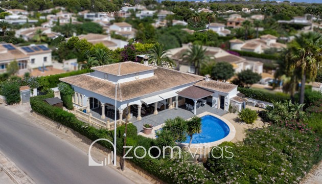 Resale - Villa - Jávea - Costa Nova