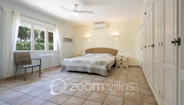 Resale - Villa - Jávea - Costa Nova