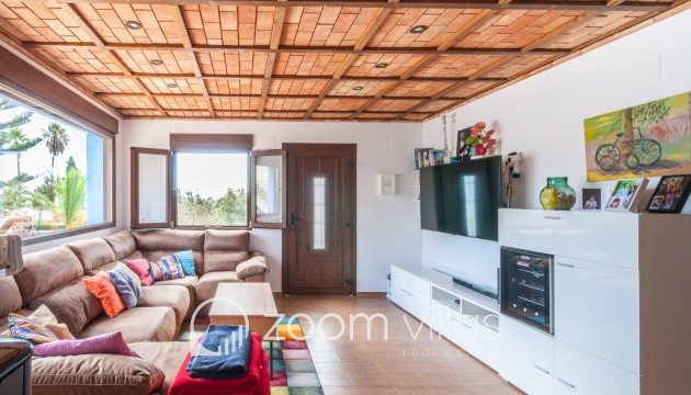 Resale - Finca - Benissa