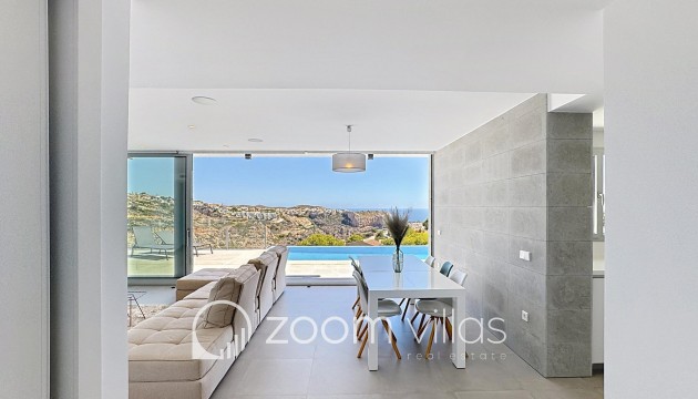 Resale - Villa - Benitachell  - Lirios