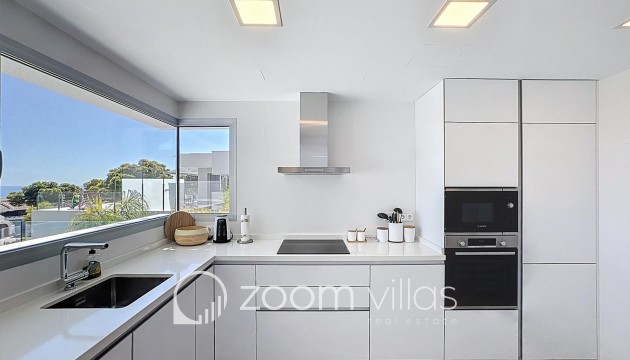 Resale - Villa - Benitachell  - Lirios