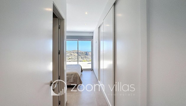 Resale - Villa - Benitachell  - Lirios