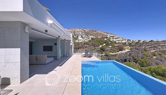 Resale - Villa - Benitachell  - Lirios