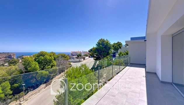 Resale - Villa - Benitachell  - Lirios