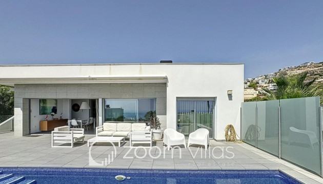 Resale - Villa - Benitachell  - Lirios