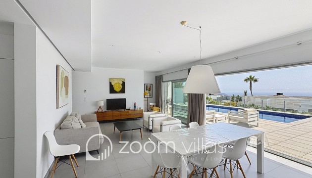 Resale - Villa - Benitachell  - Lirios