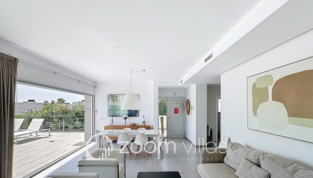 Resale - Villa - Benitachell  - Lirios