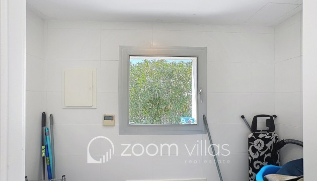 Resale - Villa - Benitachell  - Lirios