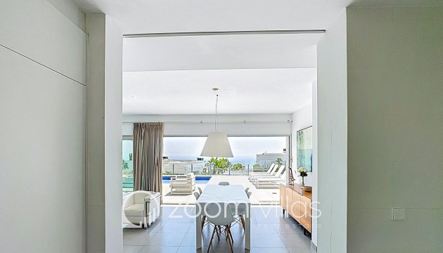 Resale - Villa - Benitachell  - Lirios