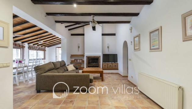 Resale - Villa - Benissa - La Fustera
