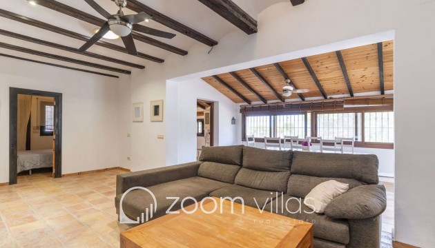 Resale - Villa - Benissa - La Fustera