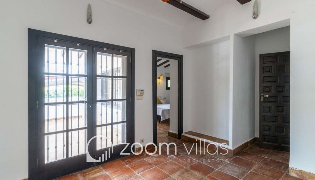 Resale - Villa - Benissa - La Fustera