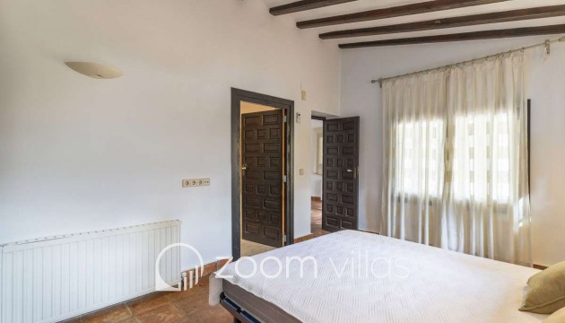 Resale - Villa - Benissa - La Fustera