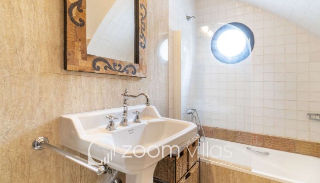 Resale - Villa - Benissa - La Fustera