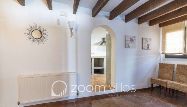 Resale - Villa - Benissa - La Fustera