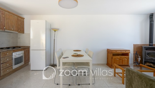 Resale - Villa / Semi-detached - Benitachell  - Calistros