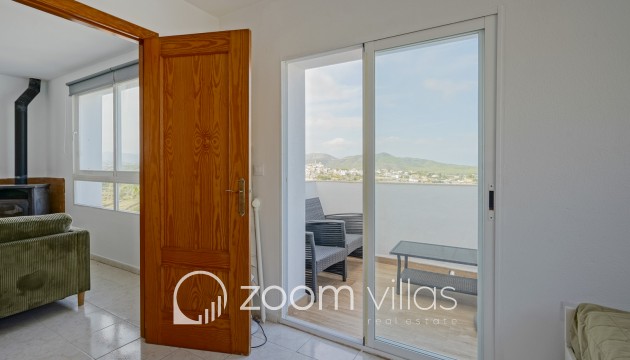 Resale - Villa / Semi-detached - Benitachell  - Calistros