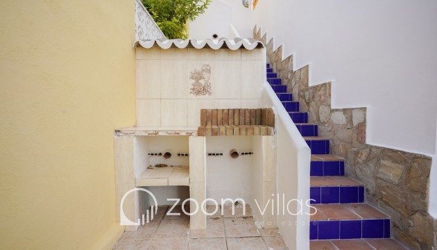 Resale - Villa / Semi-detached - Benitachell  - Calistros