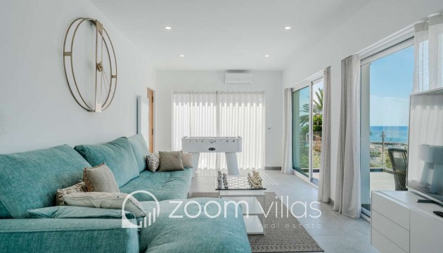 Resale - Villa - Calpe