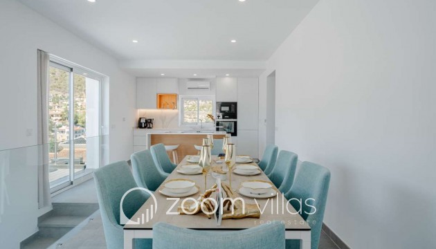 Resale - Villa - Calpe