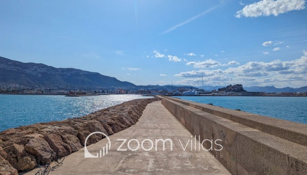 Resale - Apartment - Denia - Centro
