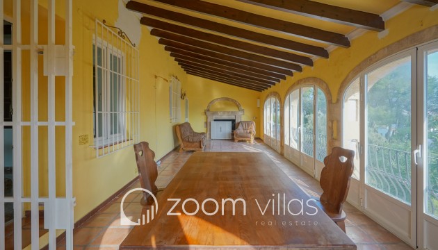 Resale - Villa - Jávea - La Lluca