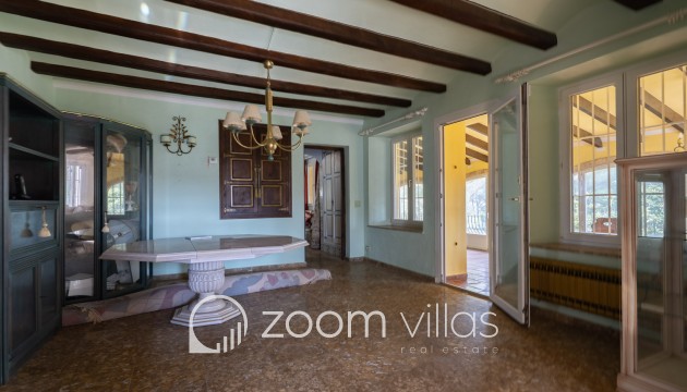 Resale - Villa - Jávea - La Lluca