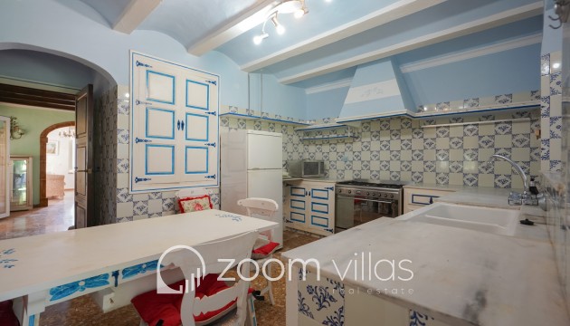 Resale - Villa - Jávea - La Lluca