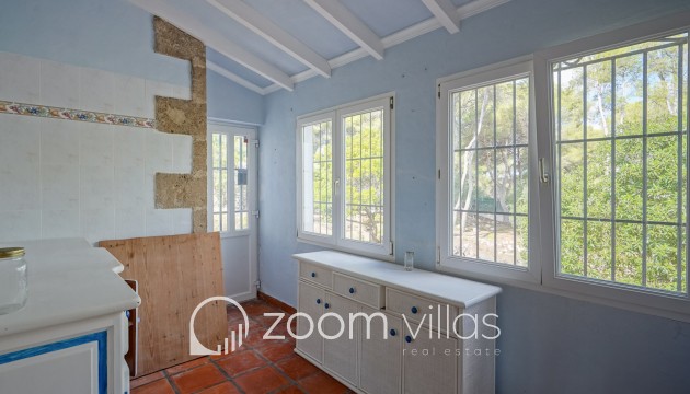 Resale - Villa - Jávea - La Lluca