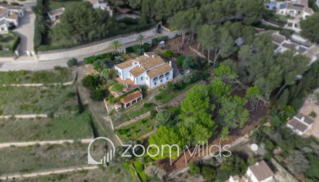 Resale - Villa - Jávea - La Lluca