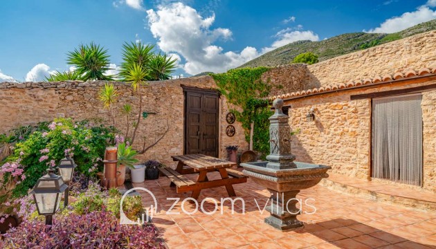 Resale - Villa - Benissa - Benissa Rural