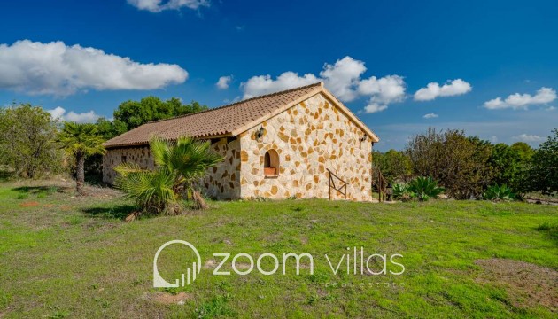 Resale - Villa - Benissa - Benissa Rural