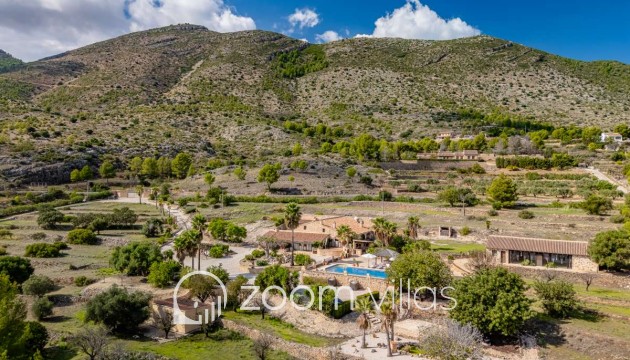 Resale - Villa - Benissa - Benissa Rural