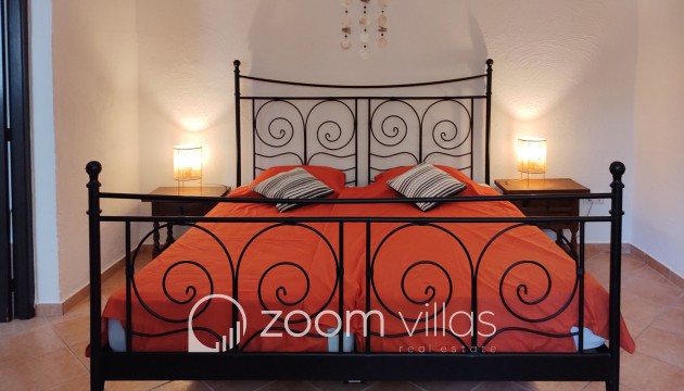 Resale - Villa - Benissa - Fanadix