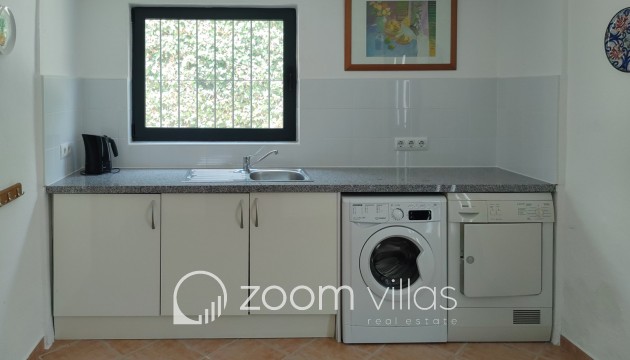 Resale - Villa - Benissa - Fanadix