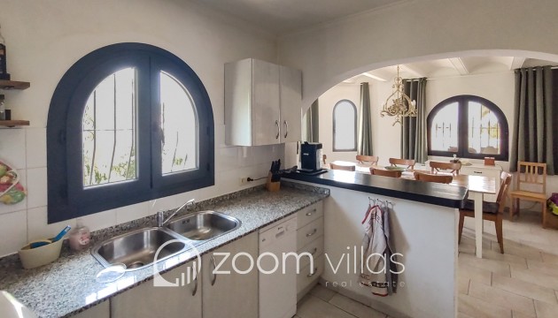 Resale - Villa - Benissa - Fanadix