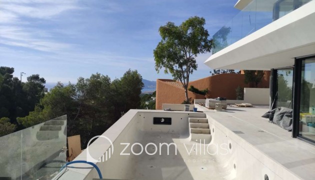 Resale - Villa - Altea