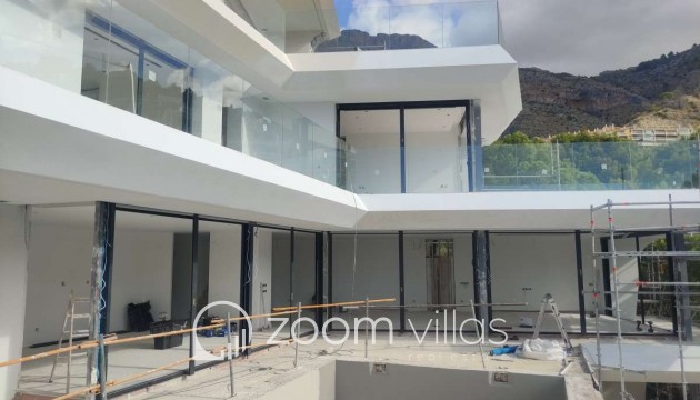 Resale - Villa - Altea