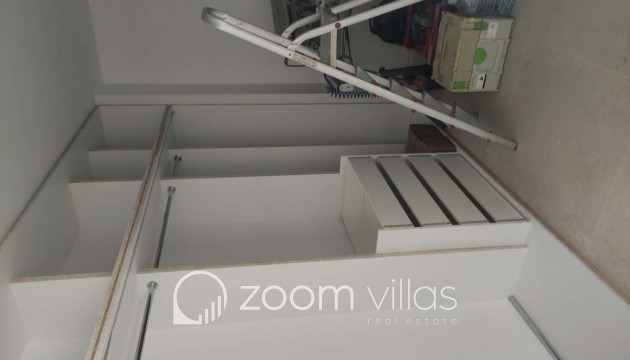 Resale - Villa - Altea