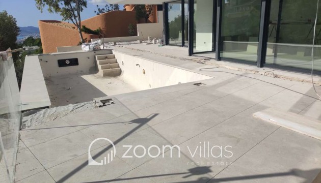 Resale - Villa - Altea