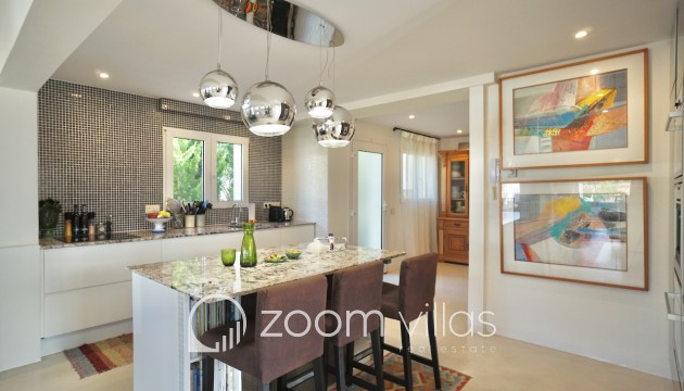 Resale - Villa - Moraira - El Portet