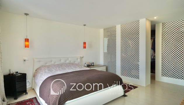 Resale - Villa - Moraira - El Portet